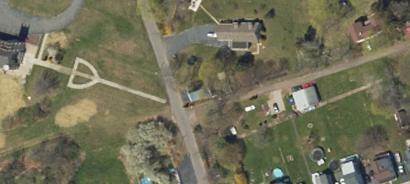 240 Plane St
