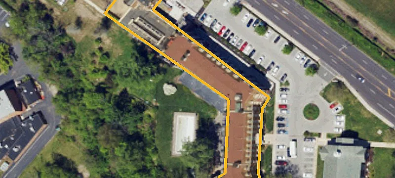 18 Lancaster Ave, Unit 2