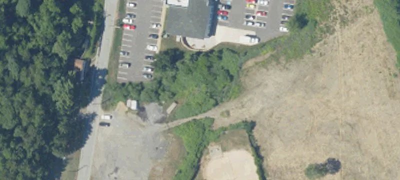 1020 Sharon Rd