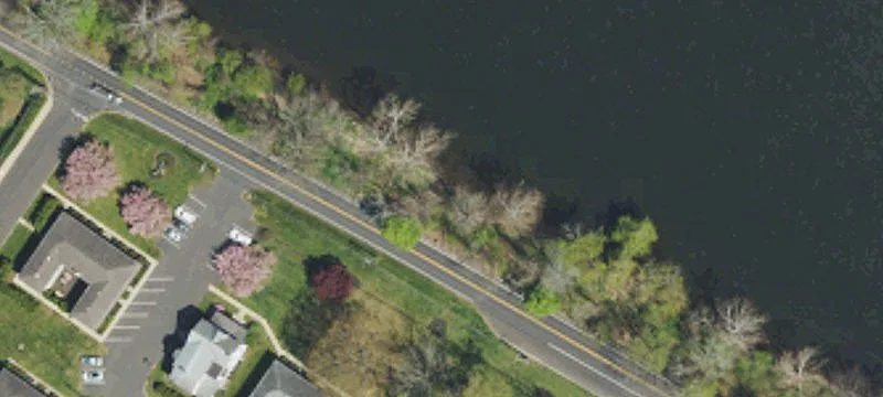 Riv Rd