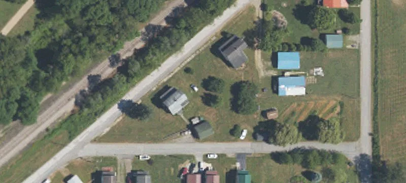 122 Railroad Ave