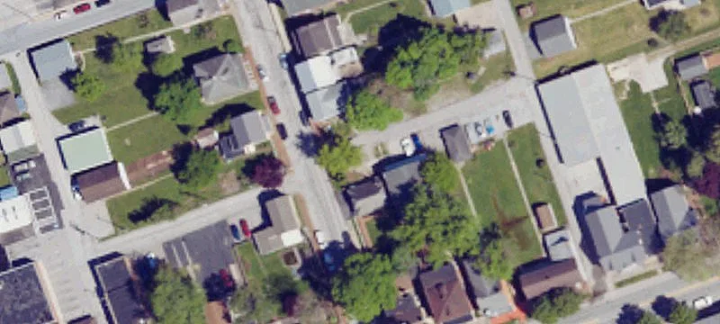 Peters St
