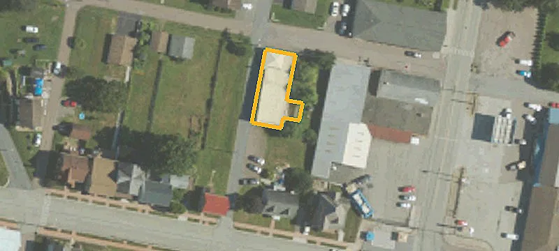 215 Main St