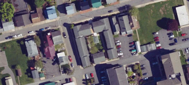 300 Moore St