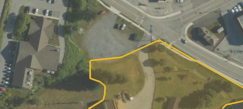 Rowena Dr
