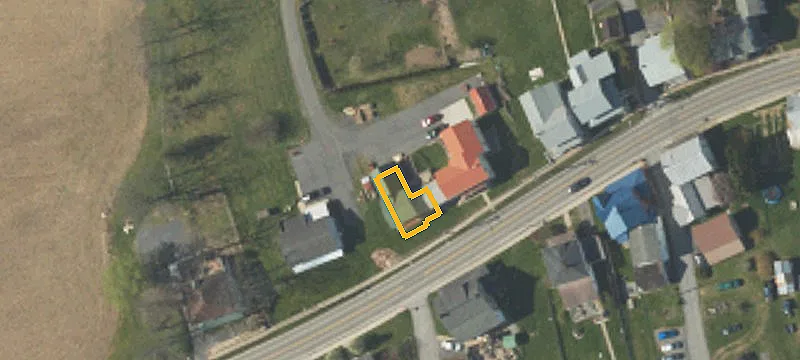 138 Main St
