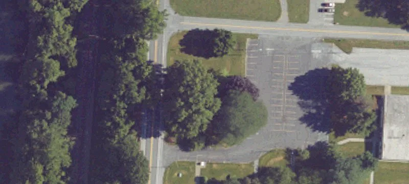 Riv Rd