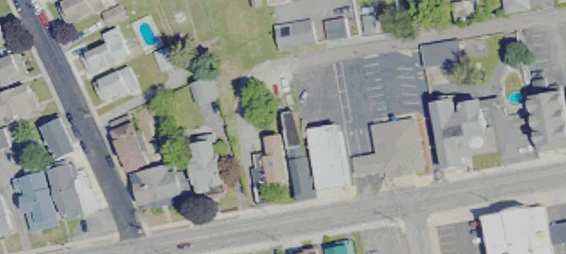 608 Main St
