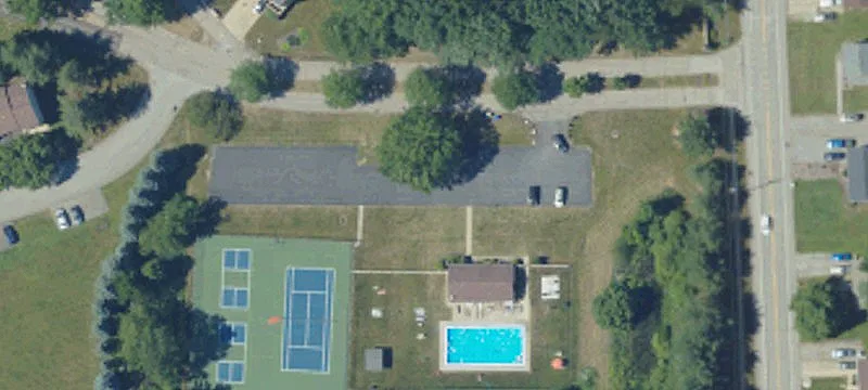 200 Central Dr