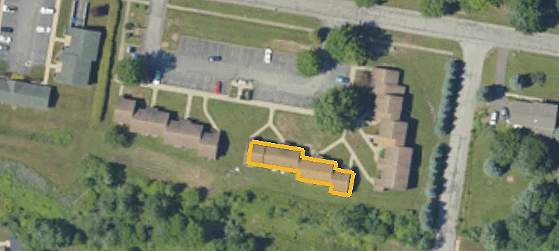 418 Kelly Blvd