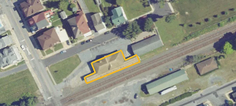 20 Willow St