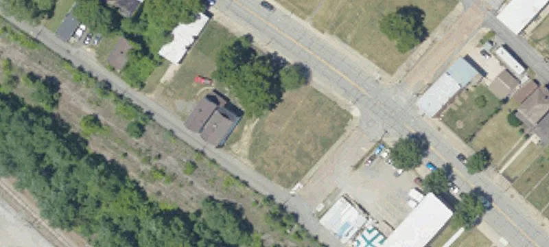 Midland Ave