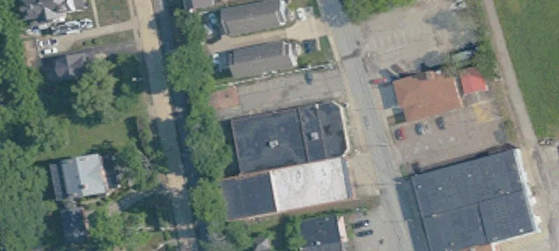 421 Freeport St
