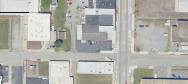 613 7th Ave