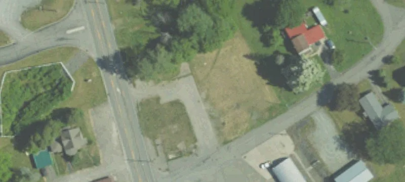 Hillcrest Dr