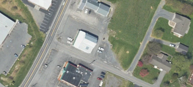 12 Main St