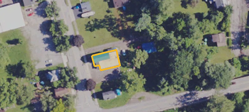 82 Lincoln Ave