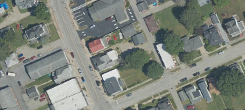 12 Main St