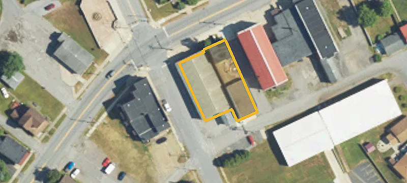 3 Main St