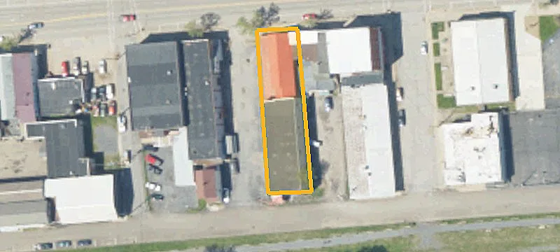 37 4th St