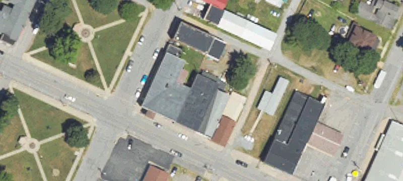 220 Curtin St