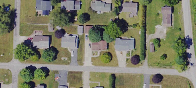 12712 Lakeside Dr