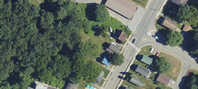 897 Main St