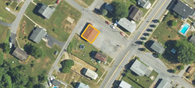 202 Main St