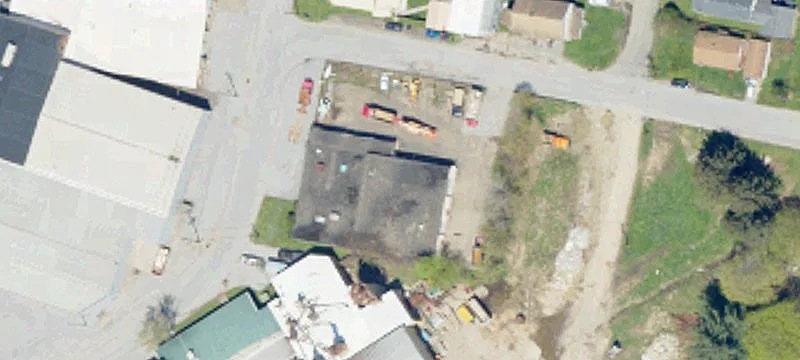 52 Holley Ave