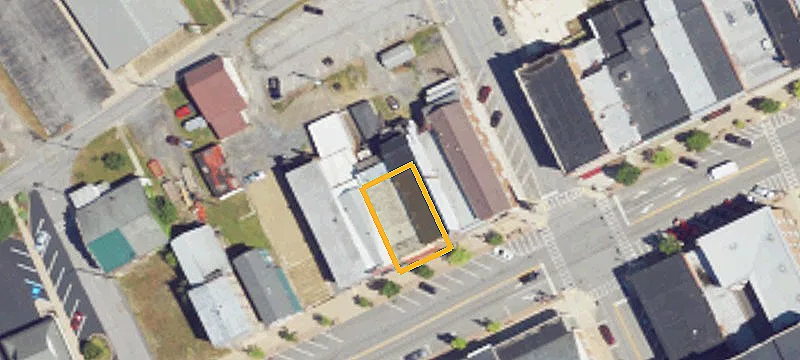 163 Main St