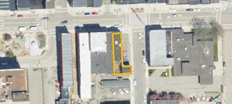 32 Main St