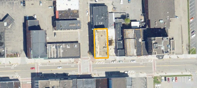 101 Main St