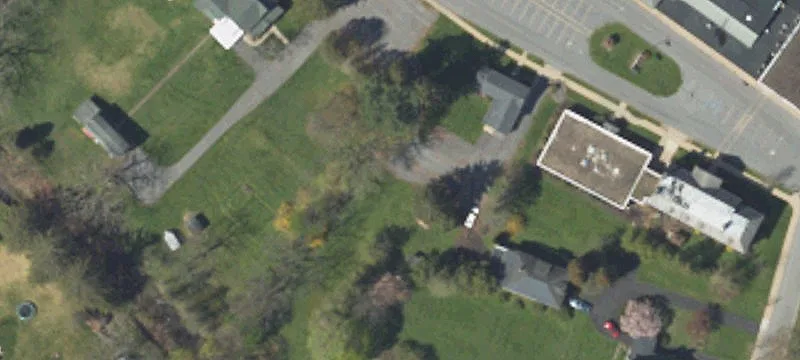 13-15 Main St