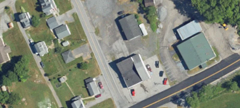 2825 Main St