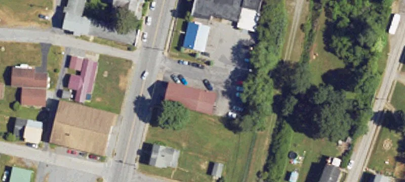 1226 Main St