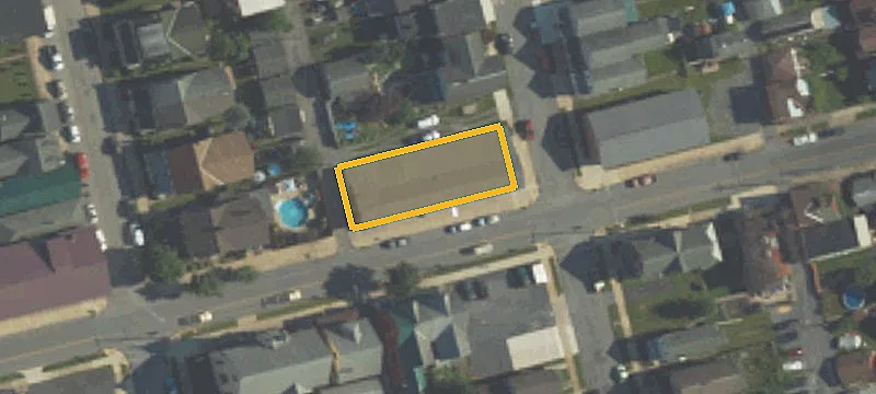 621 Huron Ave