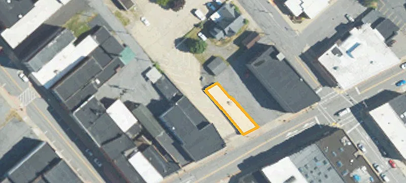31 Brady St