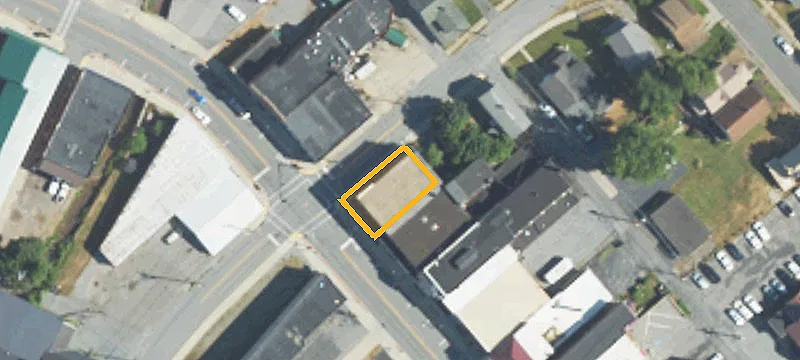 158 Long Ave