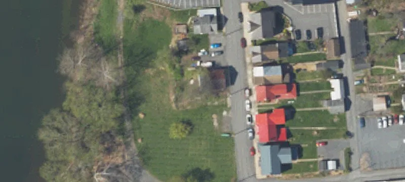 14 Frnt St