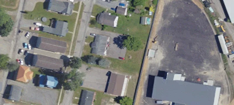 123 Grand Ave
