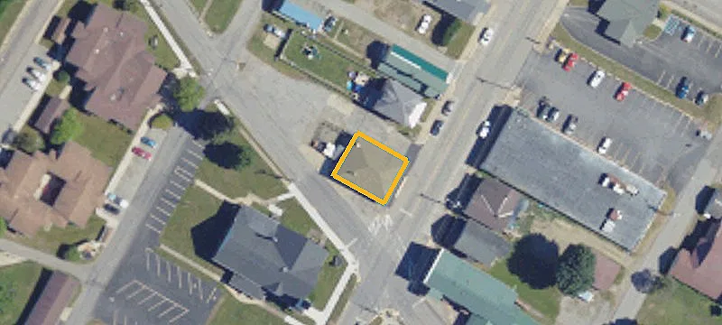 555 Main St