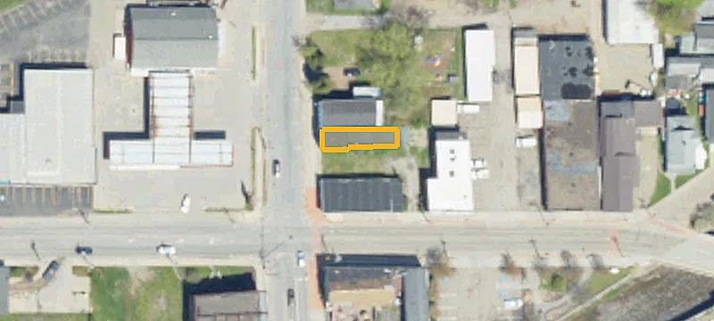 52 Mechanic St
