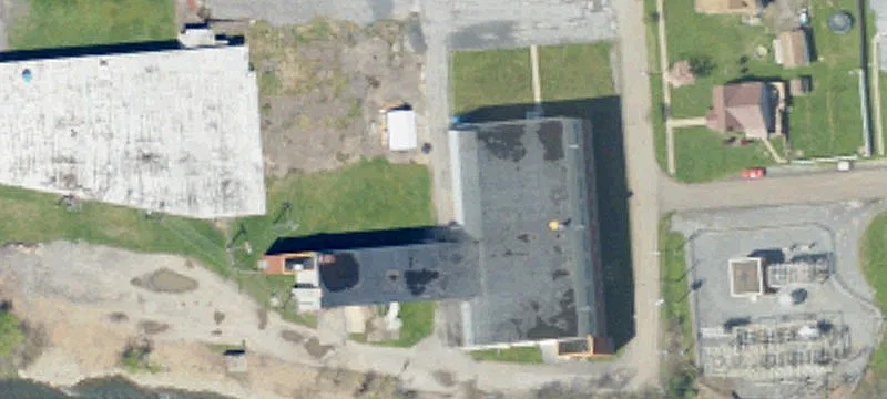 1 Maple St