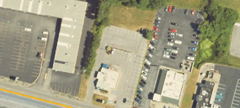 1255 Dubois Ave