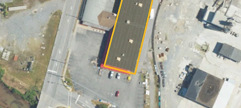 650 Dubois St