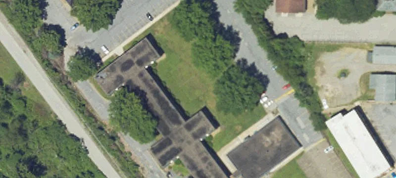 1300 Oakland Ave