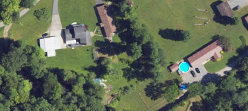 109 Hickory Ave
