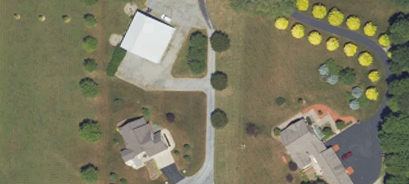 92 Pebble Ln