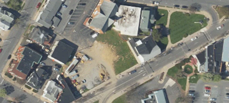 308 Main St