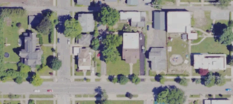 118 Main St